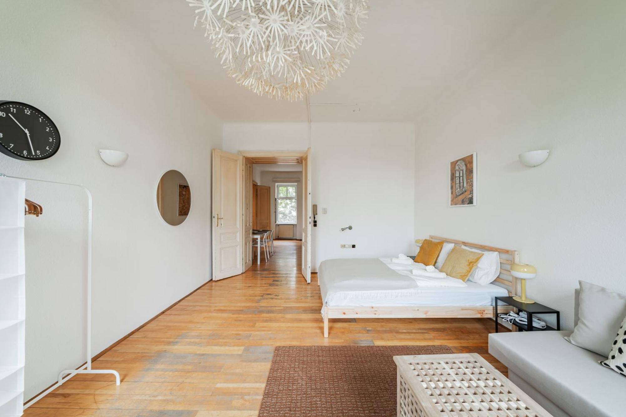 Stylisch In Vienna's 18th District Appartamento *